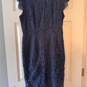 Chic Navy Lace Midi Dress